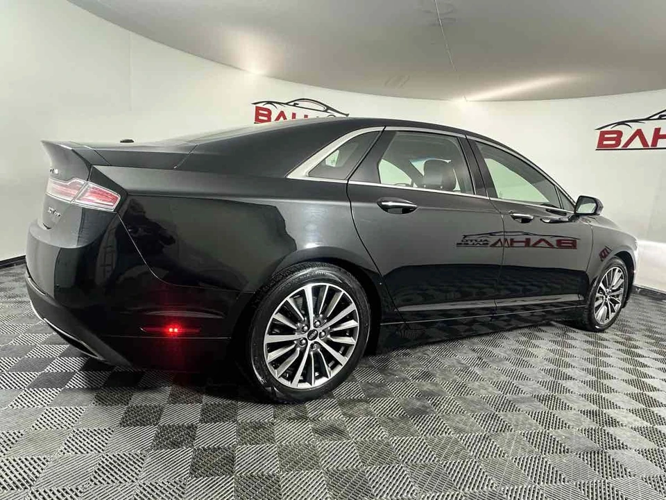 2019 Lincoln MKZ - Image 9 of 21