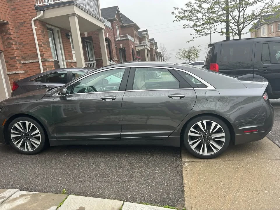 2019 Lincoln MKZ - Image 6 of 10