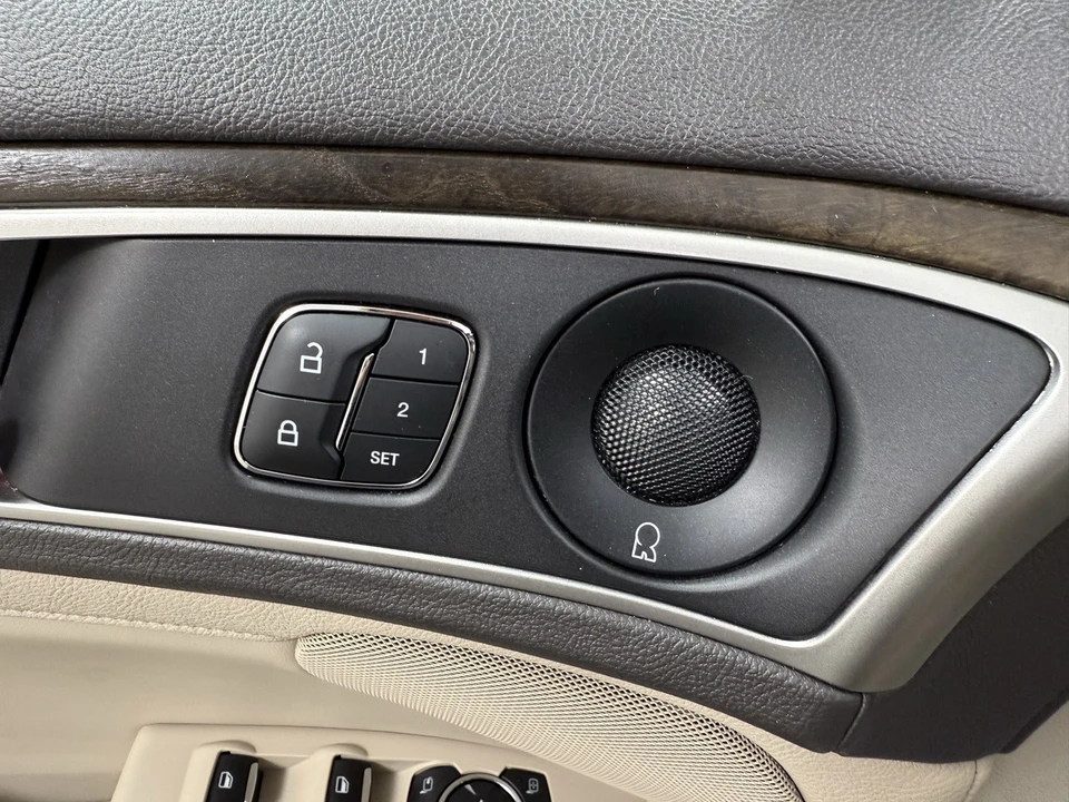 2019 Lincoln MKZ - Image 13 of 21