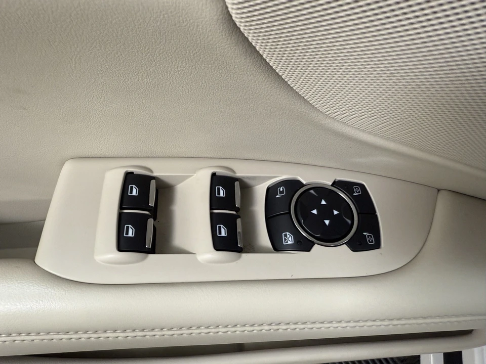 2019 Lincoln MKZ - Image 12 of 12