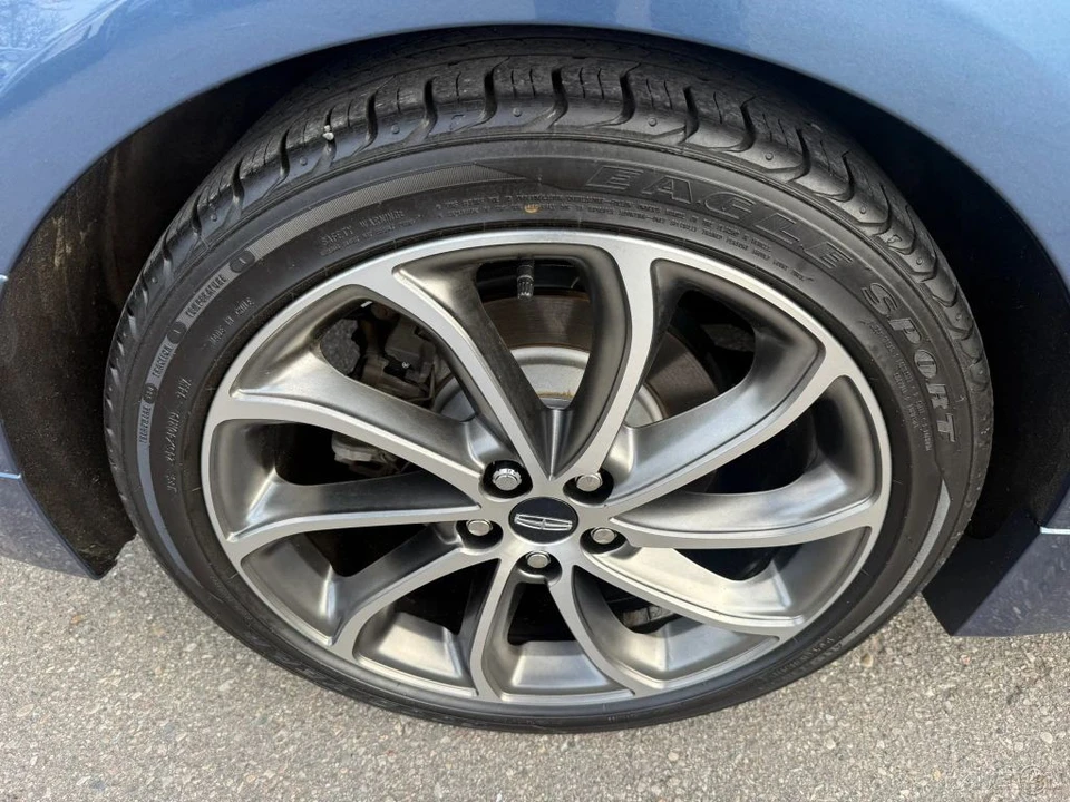 2019 Lincoln MKZ - Image 11 of 12