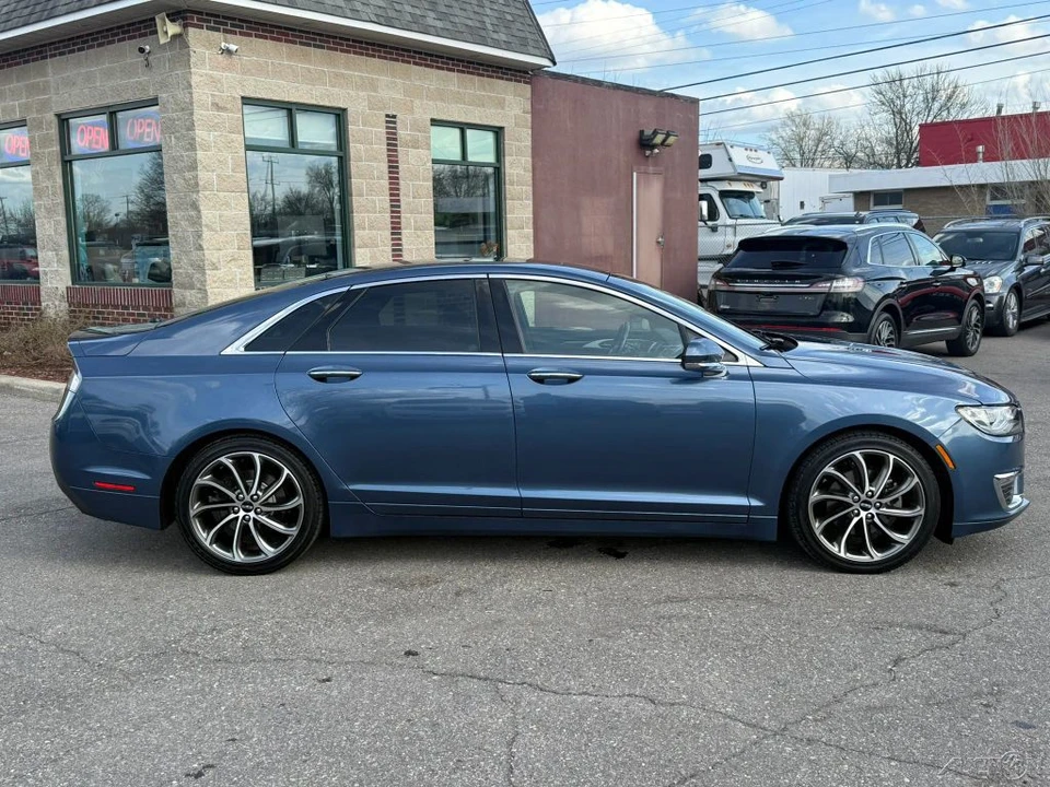 2019 Lincoln MKZ - Image 4 of 12