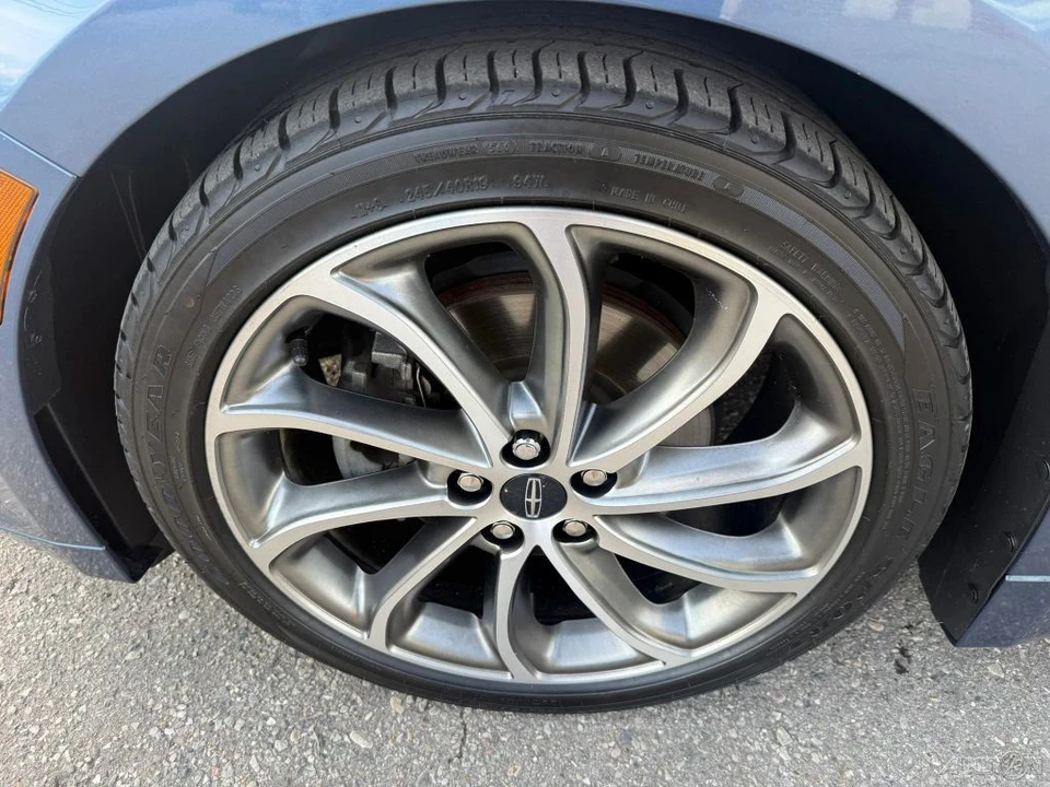 2019 Lincoln MKZ - Image 9 of 12