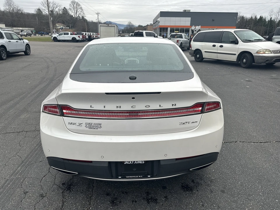 2019 Lincoln MKZ - Image 7 of 12