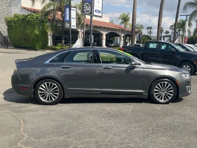 2019 Lincoln MKZ - Image 11 of 12