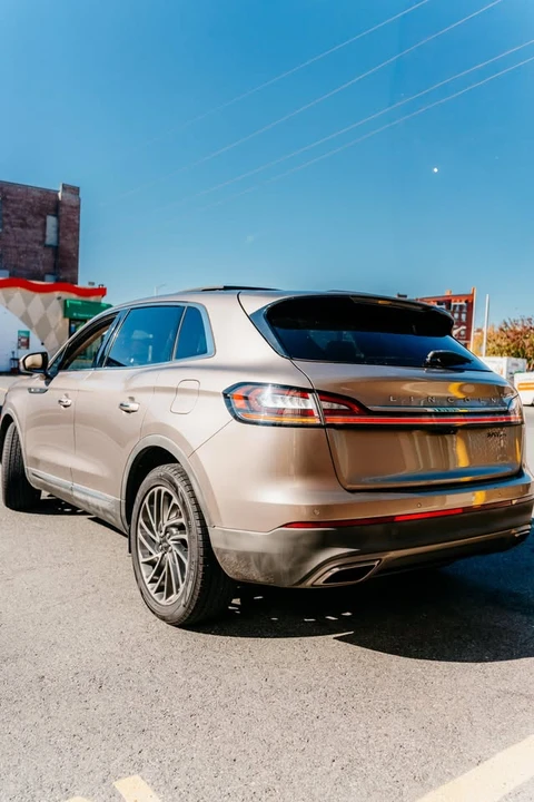 2019 Lincoln Nautilus - Image 4 of 8