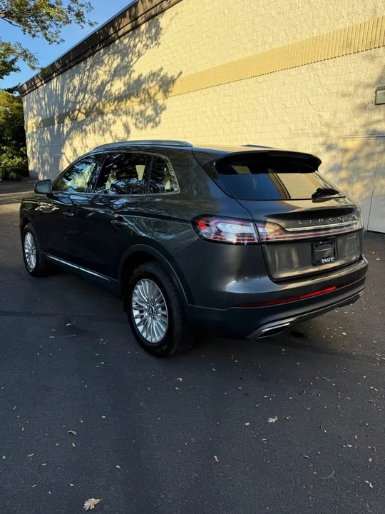 2019 Lincoln Nautilus - Image 5 of 14