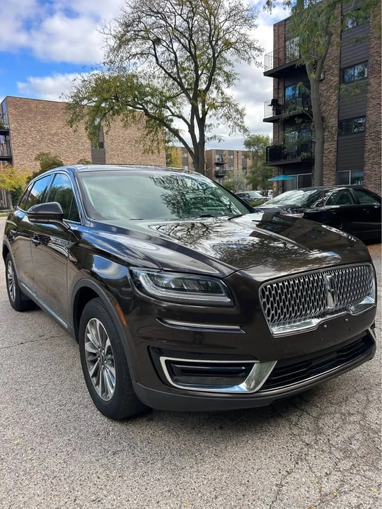 2019 Lincoln Nautilus - Image 2 of 15