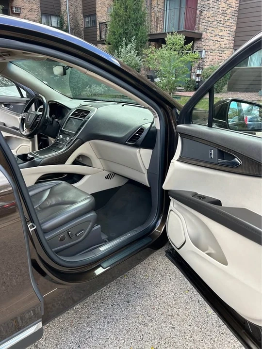 2019 Lincoln Nautilus - Image 7 of 15