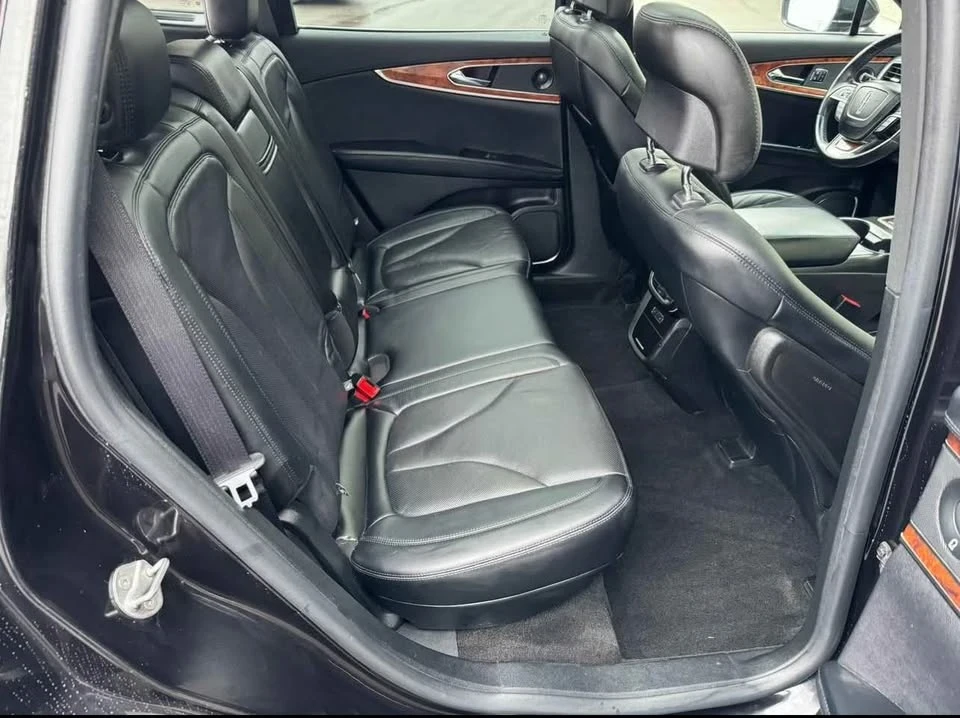 2019 Lincoln Nautilus - Image 6 of 15