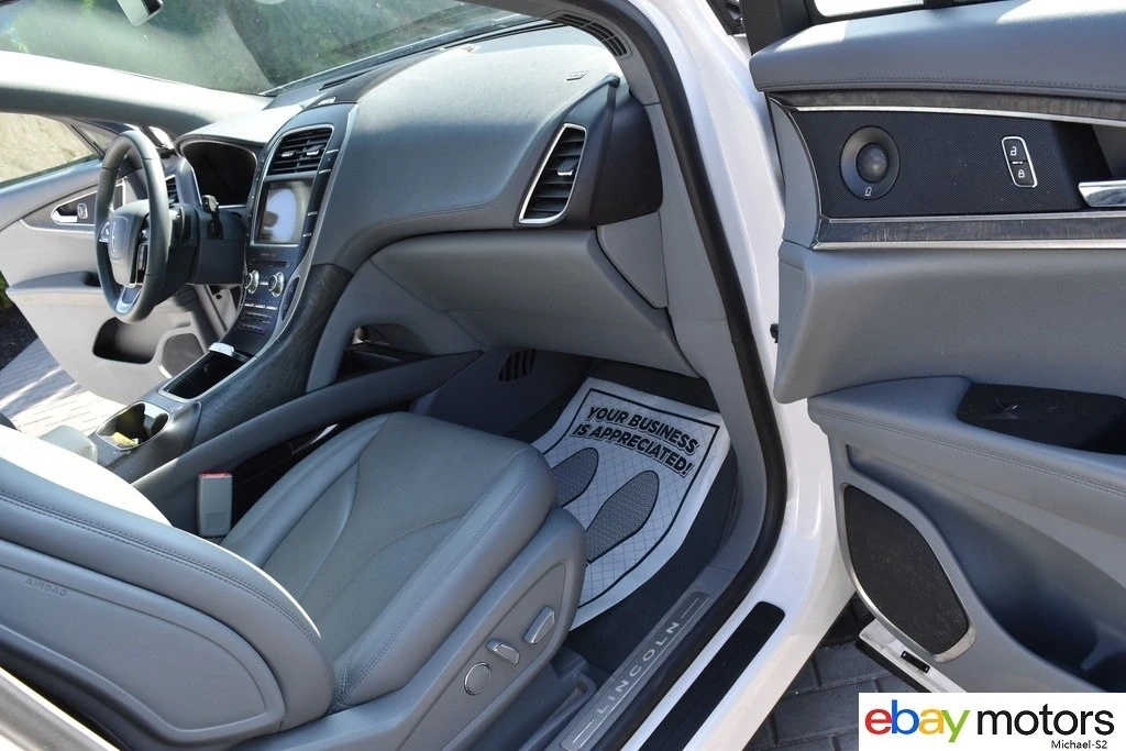 2019 Lincoln Nautilus - Image 16 of 21