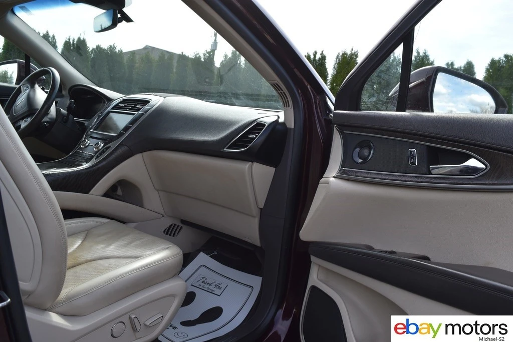 2019 Lincoln MKX - Image 16 of 21