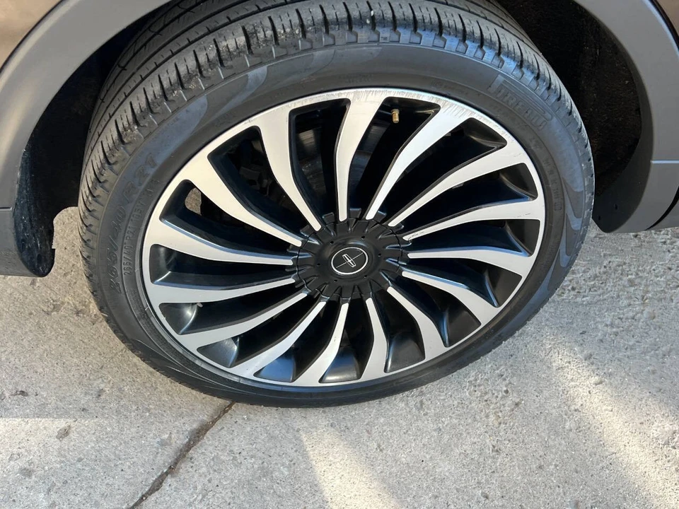 2019 Lincoln Nautilus - Image 11 of 21