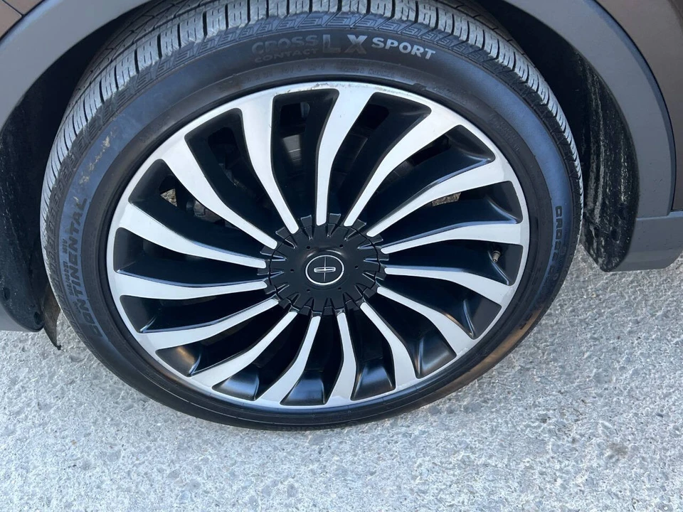 2019 Lincoln Nautilus - Image 13 of 21