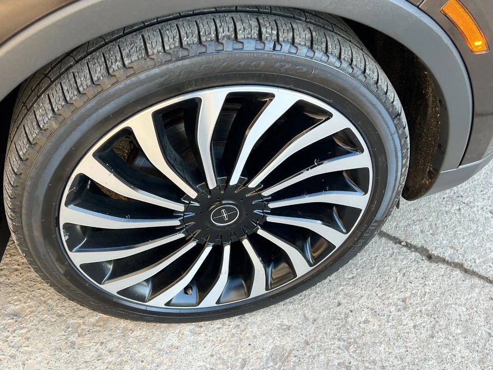 2019 Lincoln Nautilus - Image 10 of 21