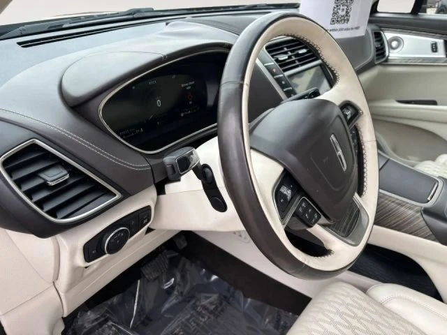 2019 Lincoln Nautilus - Image 10 of 25
