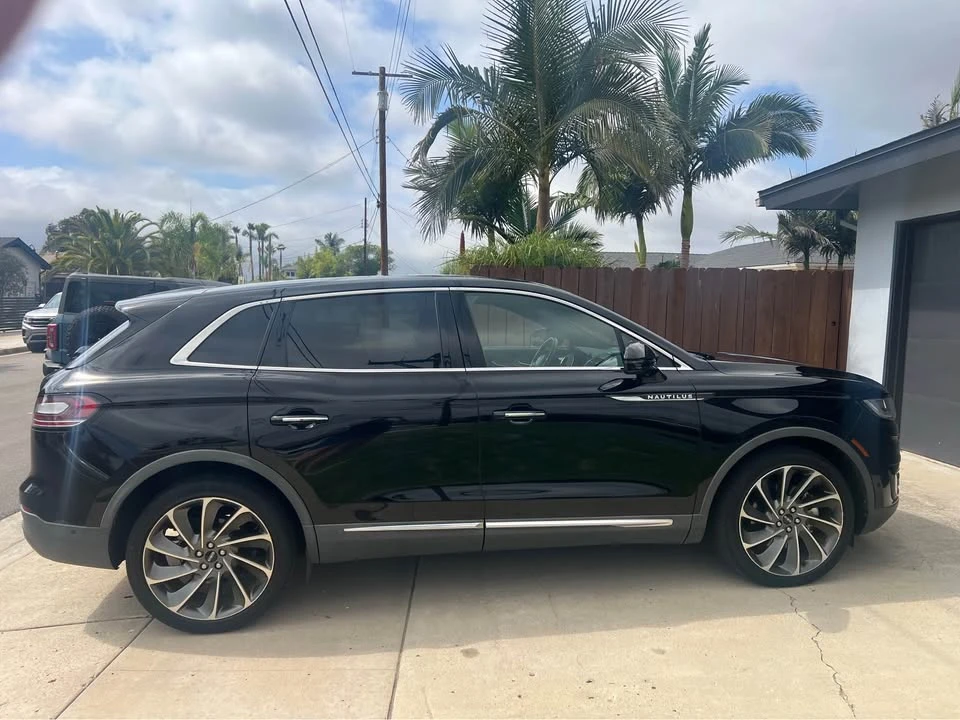 2019 Lincoln Nautilus - Image 3 of 13