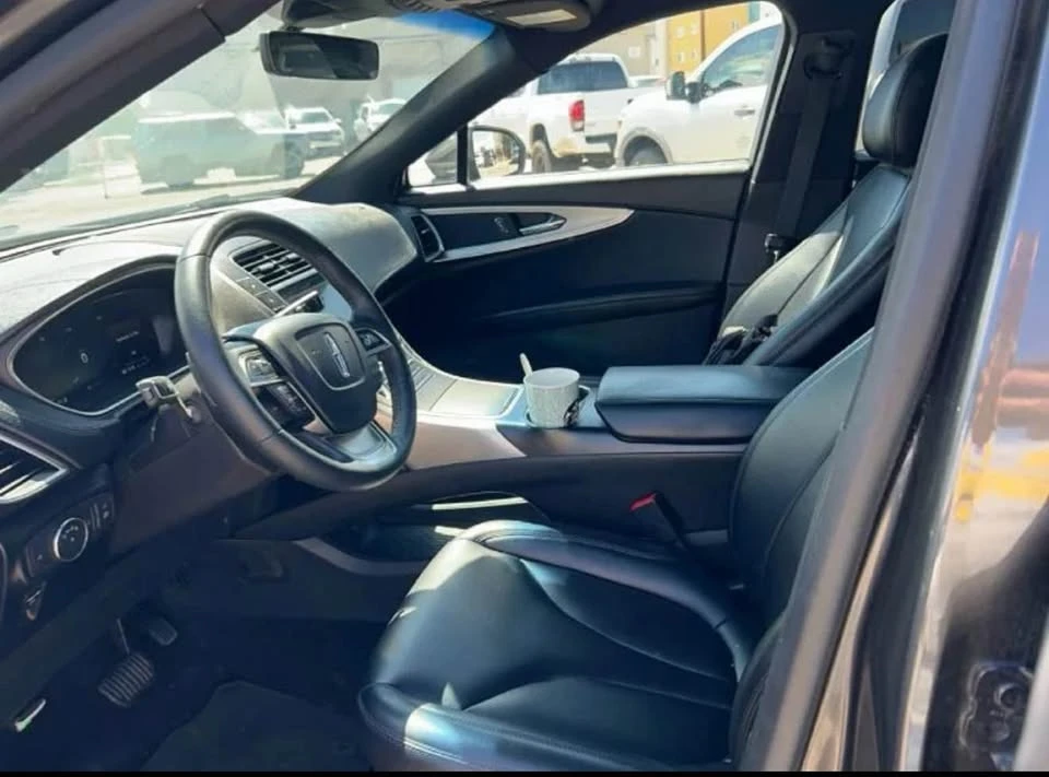 2019 Lincoln Nautilus - Image 4 of 5