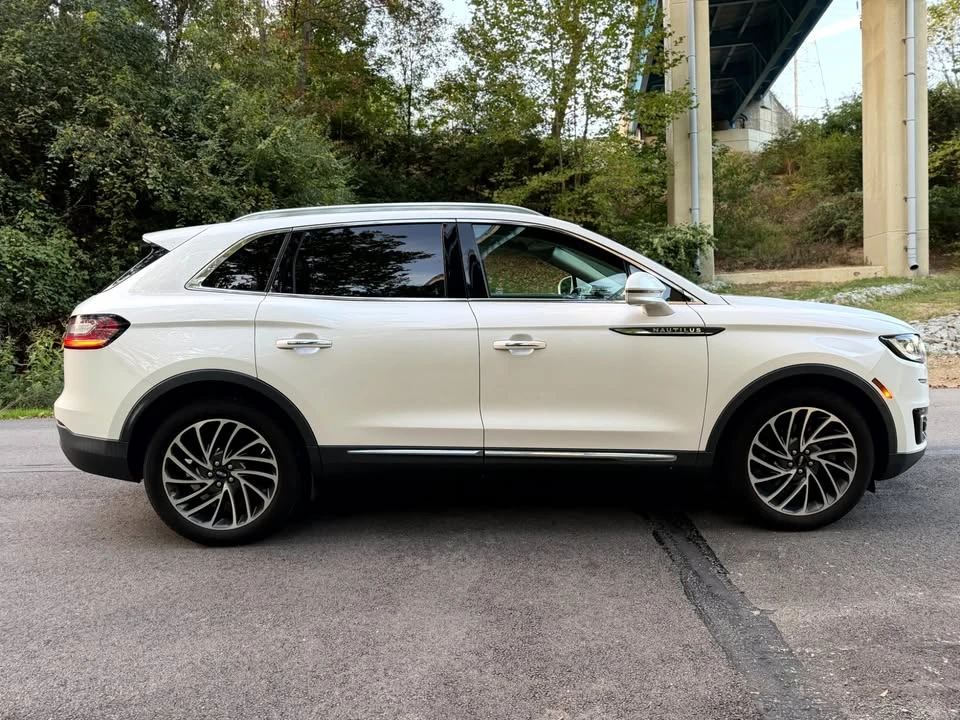 2019 Lincoln Nautilus - Image 8 of 20