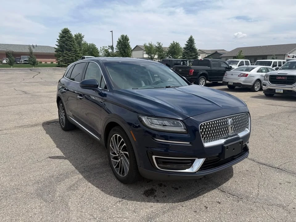 2019 Lincoln Nautilus - Image 2 of 20