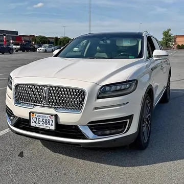 2019 Lincoln Nautilus Reserve