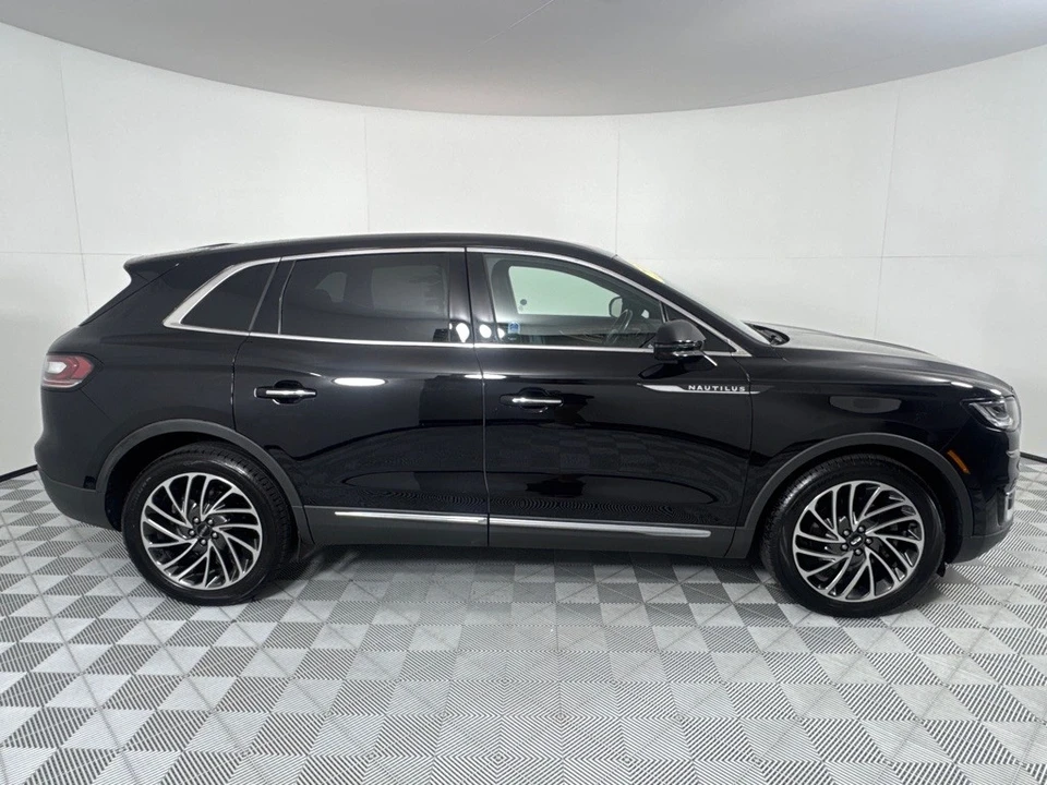 2019 Lincoln Nautilus - Image 4 of 12