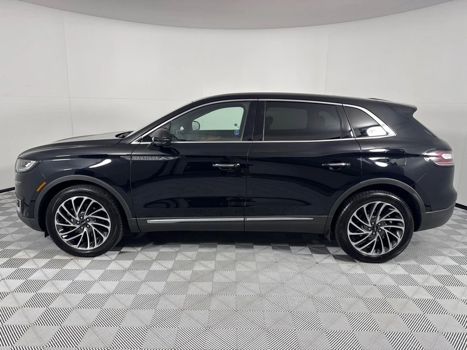 2019 Lincoln Nautilus - Image 9 of 12