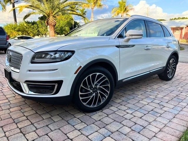 2019 Lincoln Nautilus - Image 4 of 19