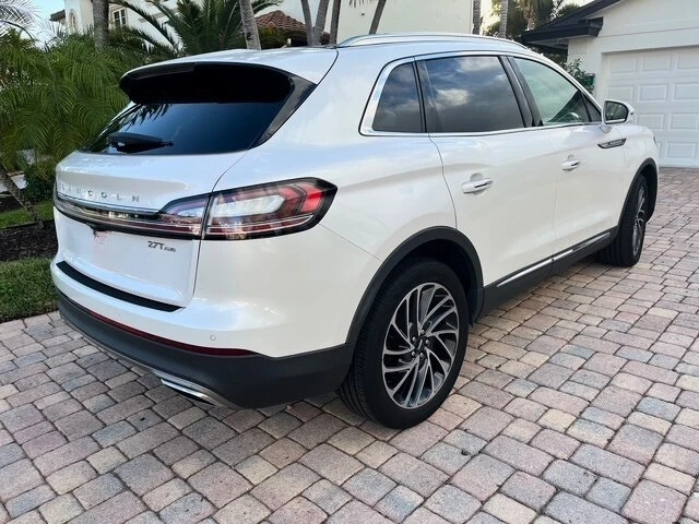 2019 Lincoln Nautilus - Image 9 of 19