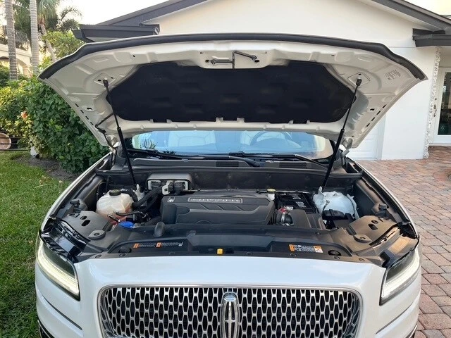 2019 Lincoln Nautilus - Image 15 of 19