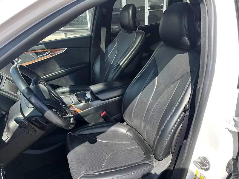 2019 Lincoln Nautilus - Image 5 of 13
