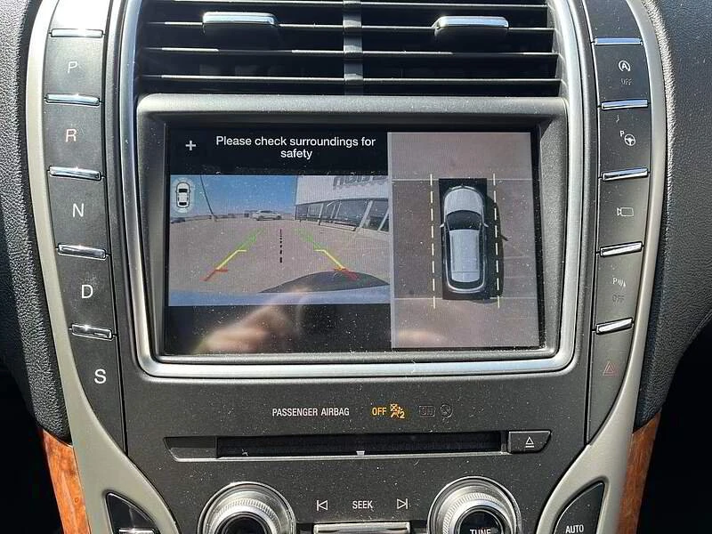 2019 Lincoln Nautilus - Image 11 of 13