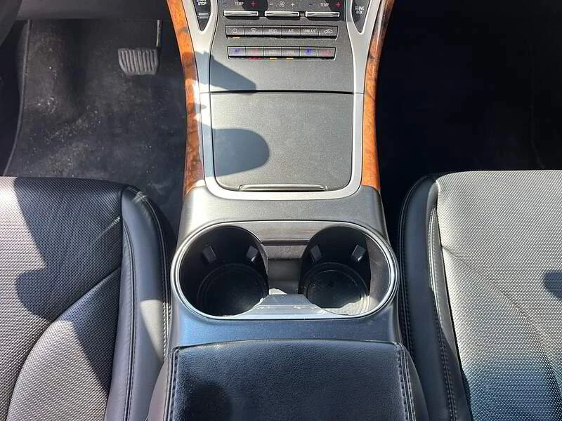 2019 Lincoln Nautilus - Image 10 of 13