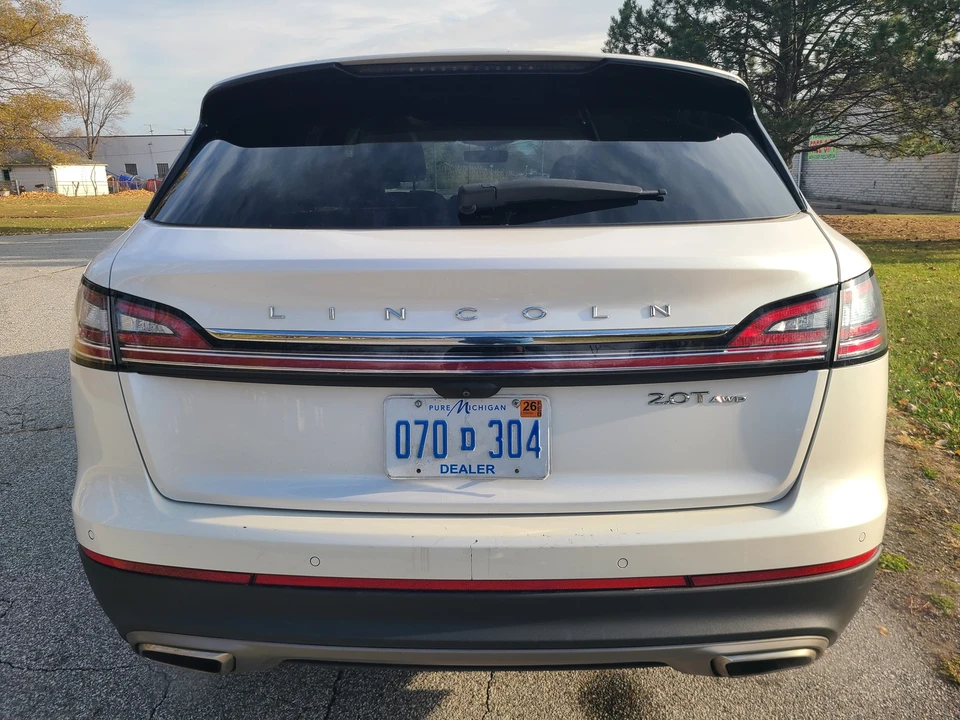 2019 Lincoln Nautilus - Image 4 of 21