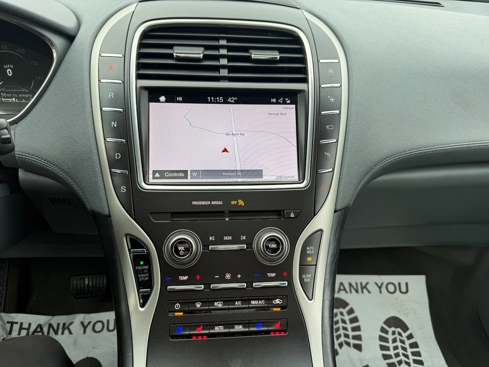 2019 Lincoln Nautilus - Image 16 of 20