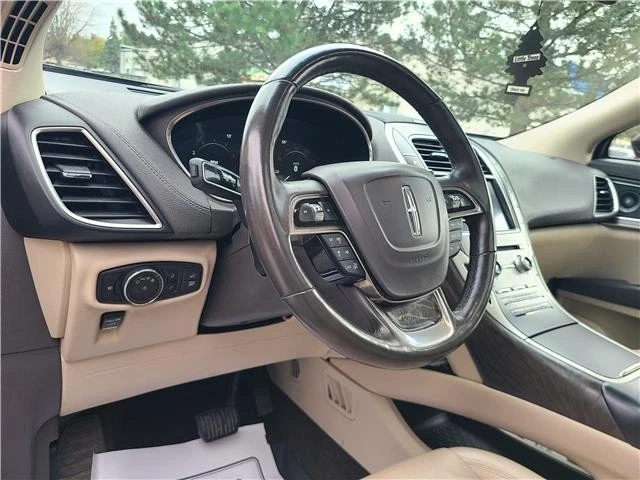 2019 Lincoln Nautilus - Image 9 of 12