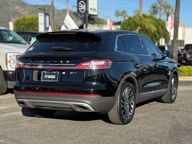 2019 Lincoln Nautilus - Image 8 of 12