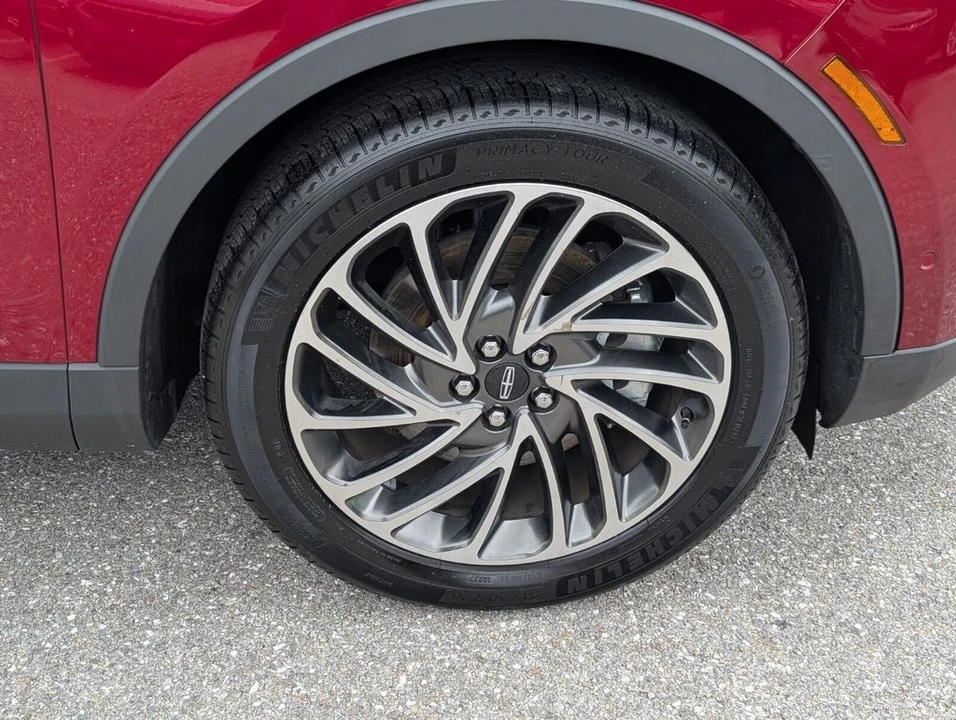 2019 Lincoln Nautilus - Image 18 of 21