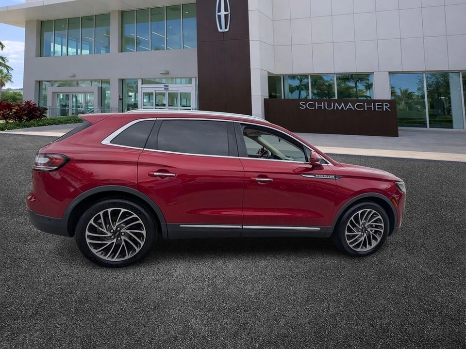 2019 Lincoln Nautilus - Image 8 of 21