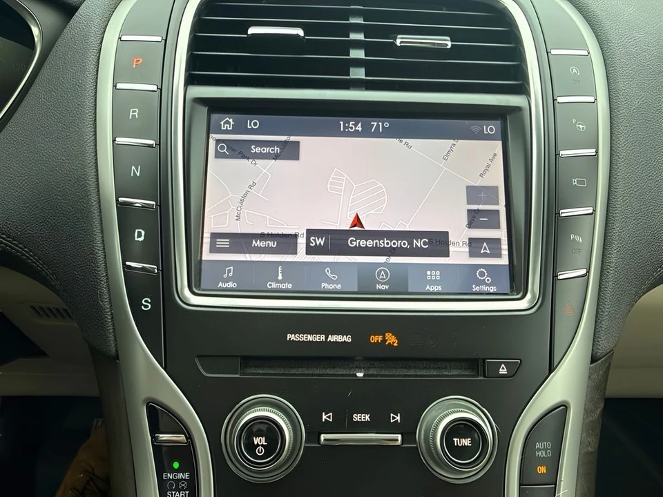 2019 Lincoln Nautilus - Image 10 of 23