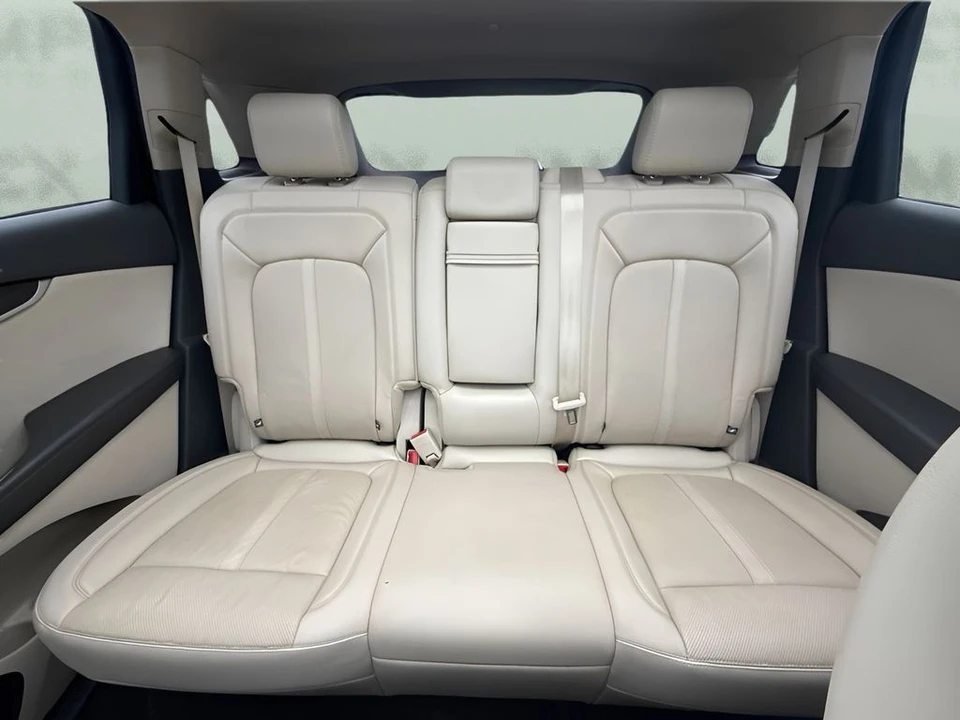 2019 Lincoln Nautilus - Image 7 of 23