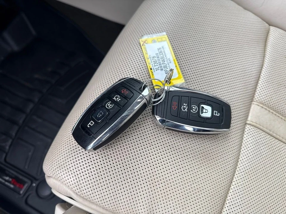 2019 Lincoln Nautilus - Image 22 of 23
