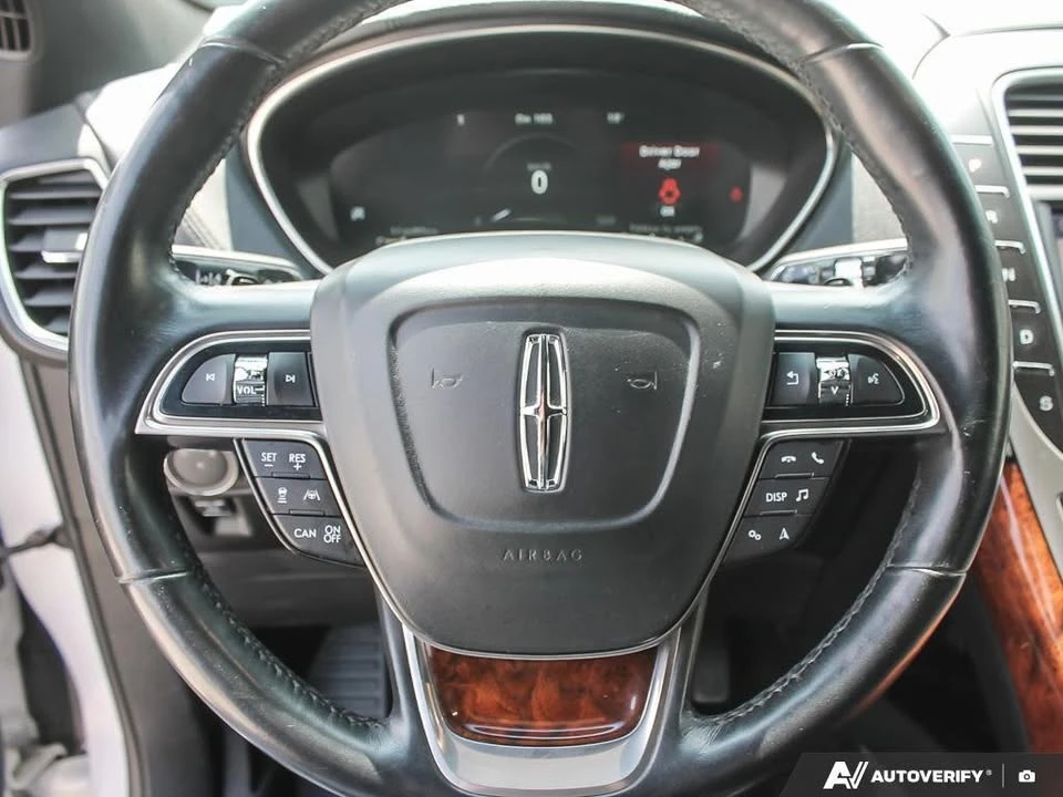 2019 Lincoln Nautilus - Image 2 of 19