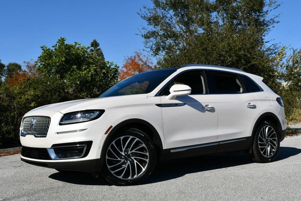 2019 Lincoln Nautilus - Image 2 of 12