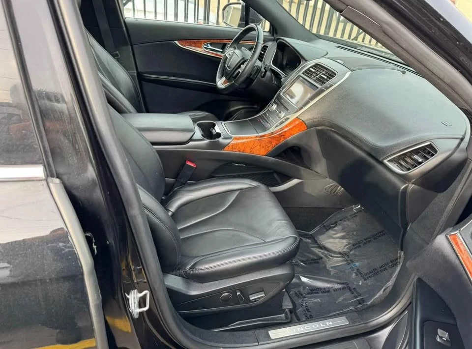 2019 Lincoln Nautilus - Image 6 of 16