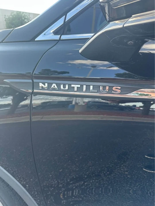 2019 Lincoln Nautilus - Image 6 of 16