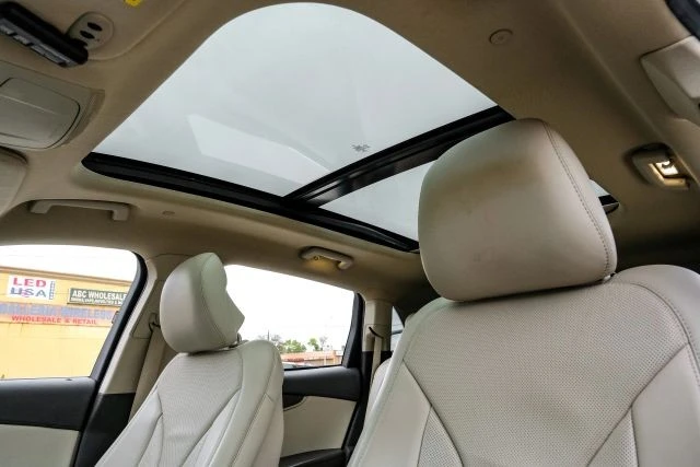 2019 Lincoln Nautilus - Image 5 of 21