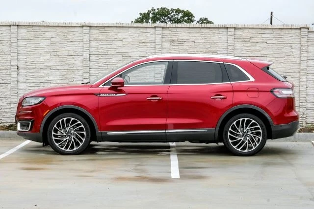 2019 Lincoln Nautilus - Image 13 of 21