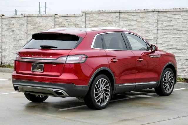 2019 Lincoln Nautilus - Image 10 of 21