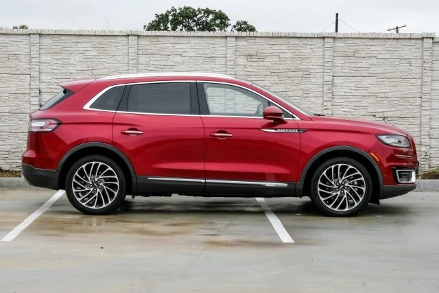 2019 Lincoln Nautilus - Image 9 of 21